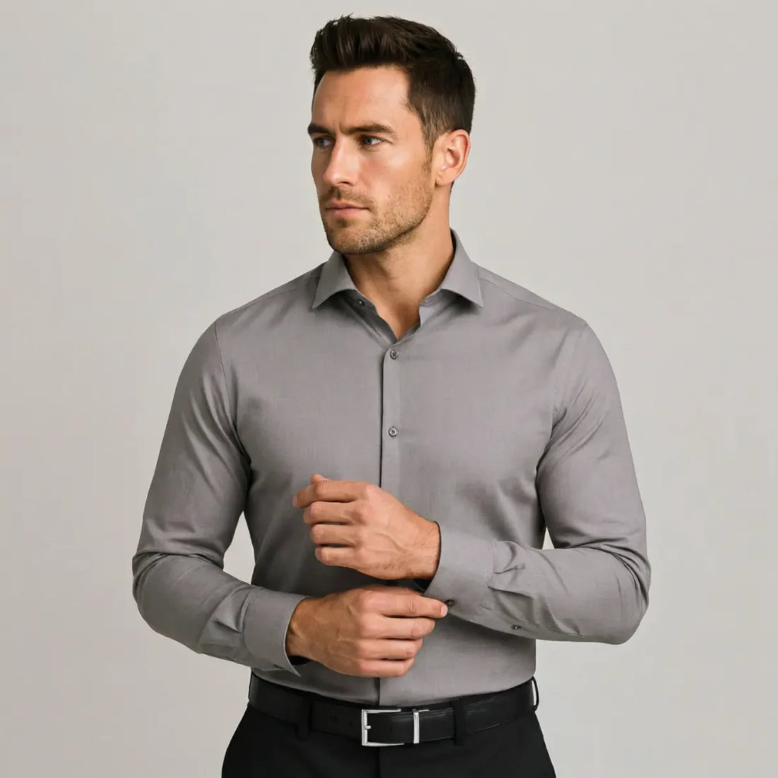 Wrinkle-Free Fitted Dress Shirt